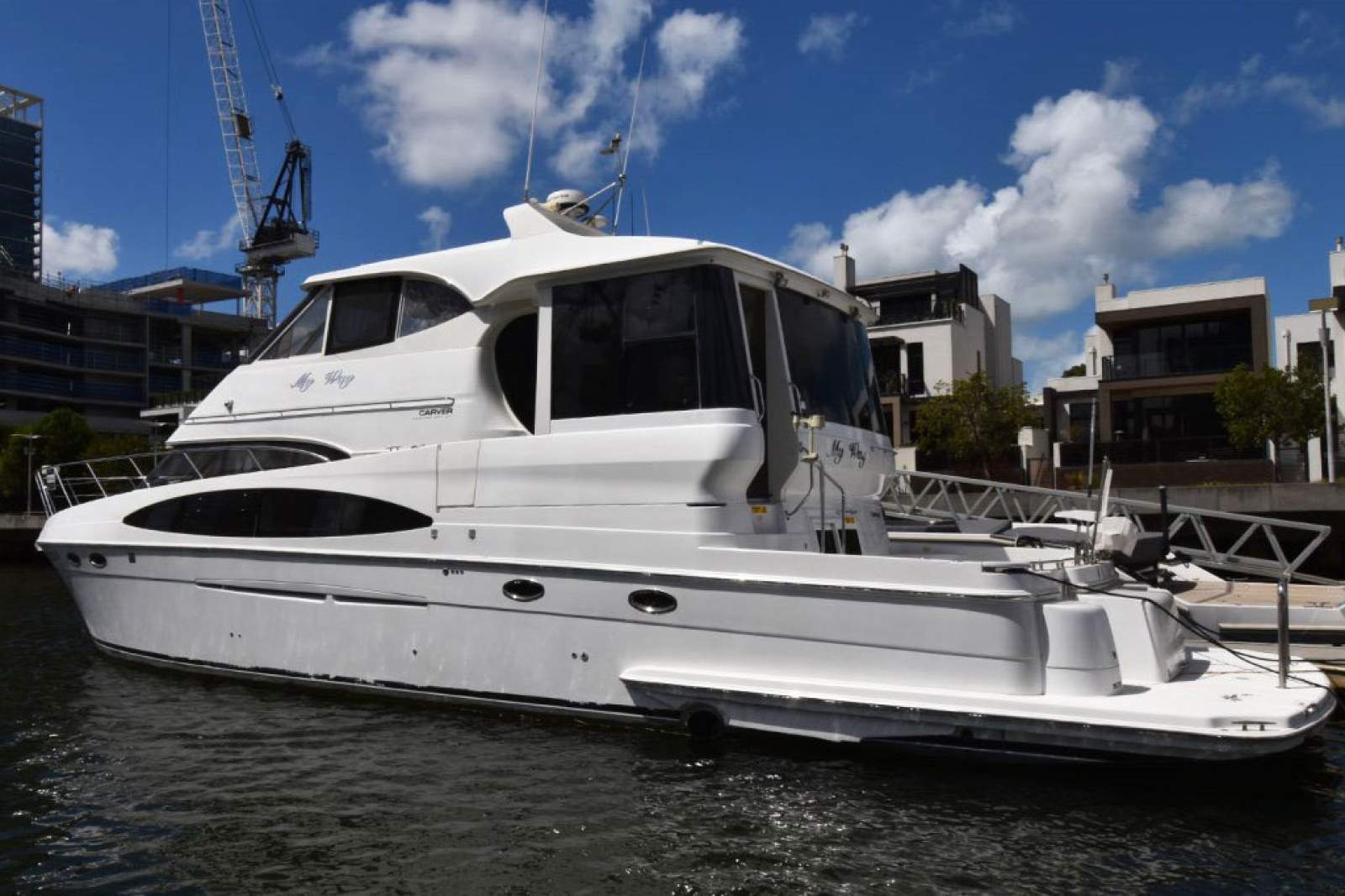Carver 564 Motor Yacht - PILOT HOUSE