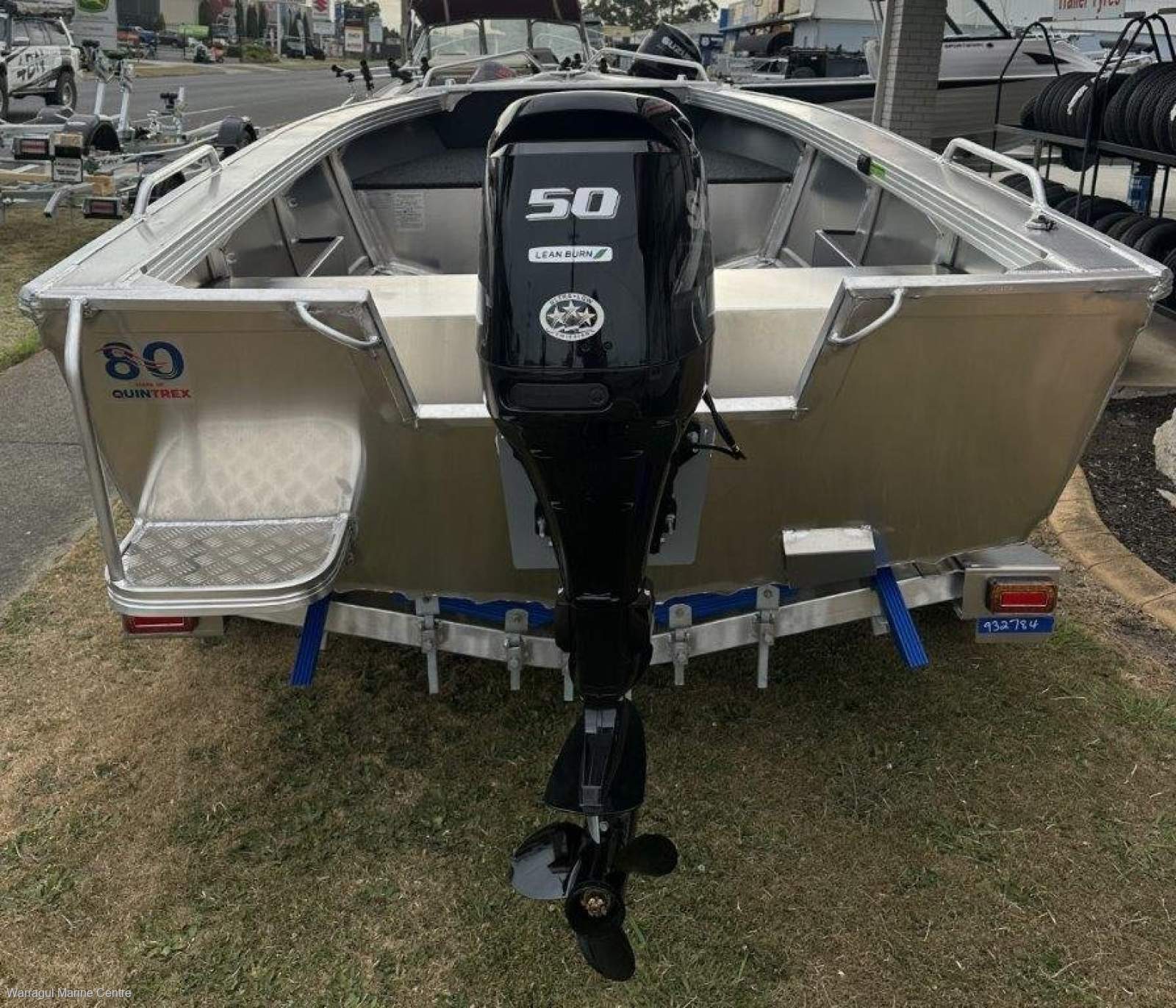 New Quintrex 420 Busta EXTRUDED SIDE DECKS