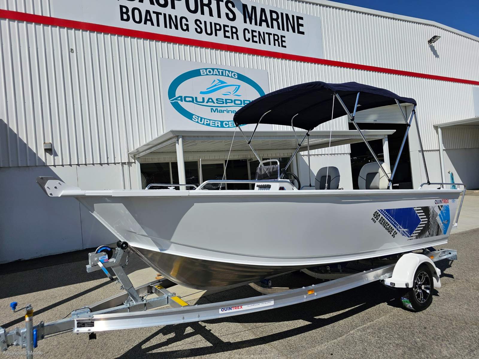 Quintrex 490 Renegade Side Console Pro