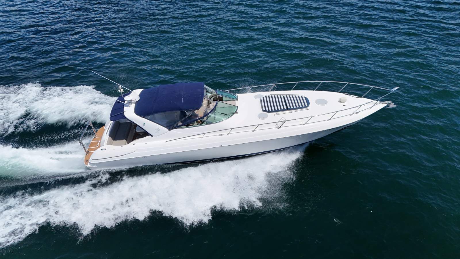 Riviera M430 Sports Cruiser