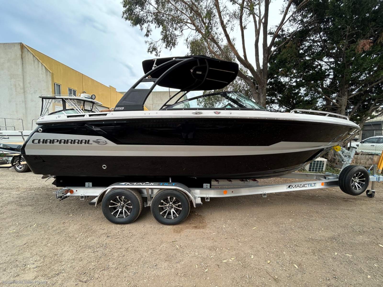 Chaparral 4 SSX Premium Bowrider