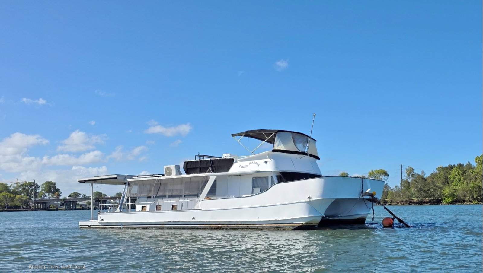 Custom Houseboat 50 ft