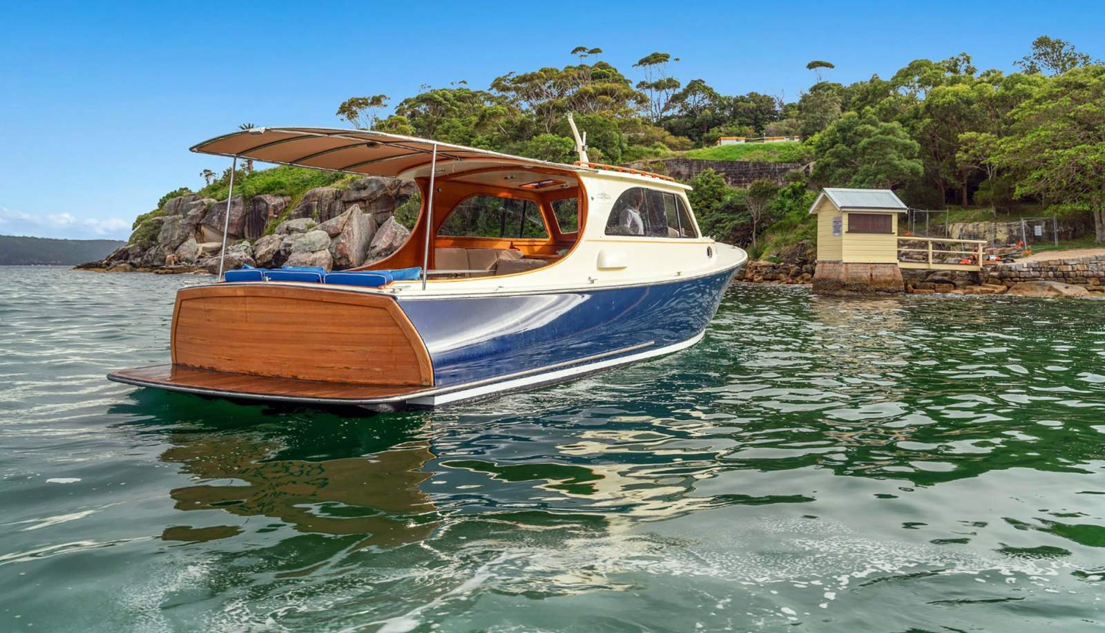 Palm Beach Motor Yachts 38 Classic