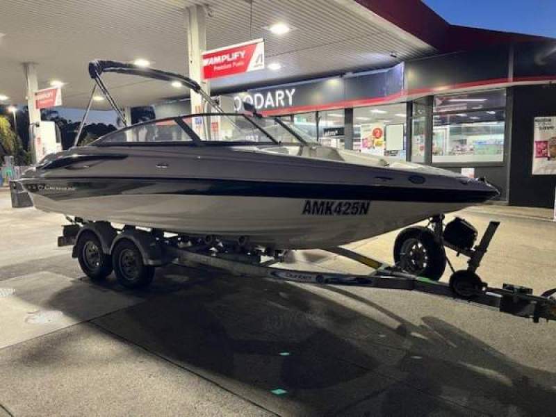 Crownline 19 SS Bow Rider