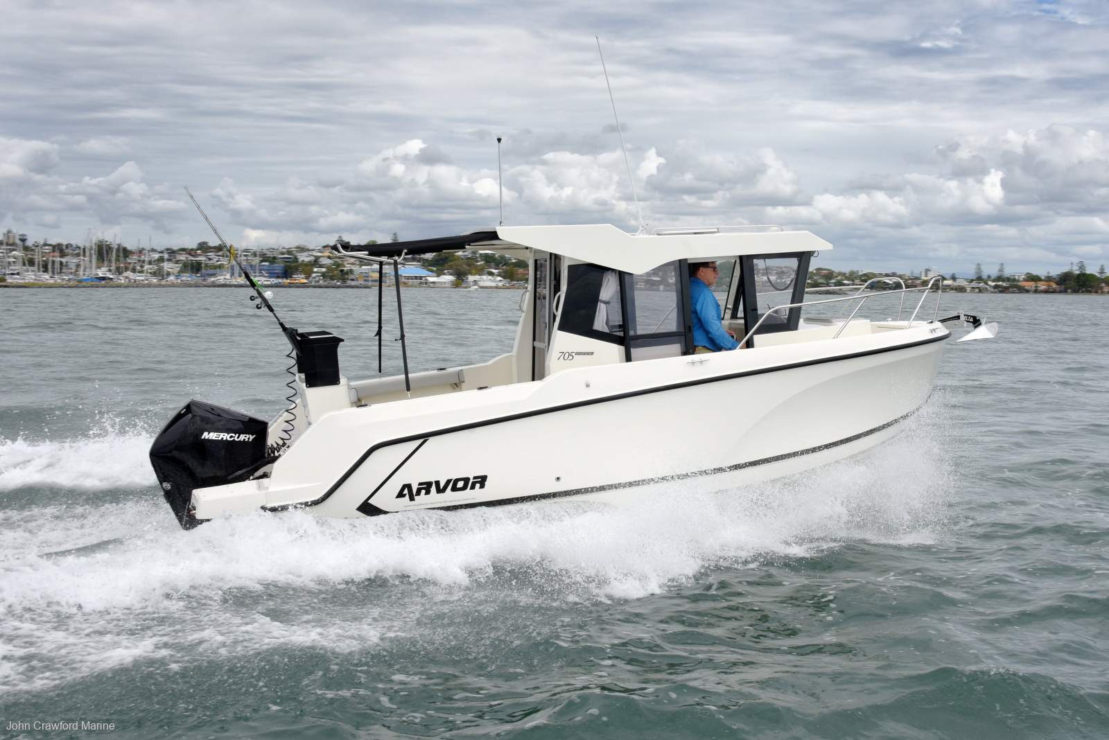 Arvor 705 Sportsfish
