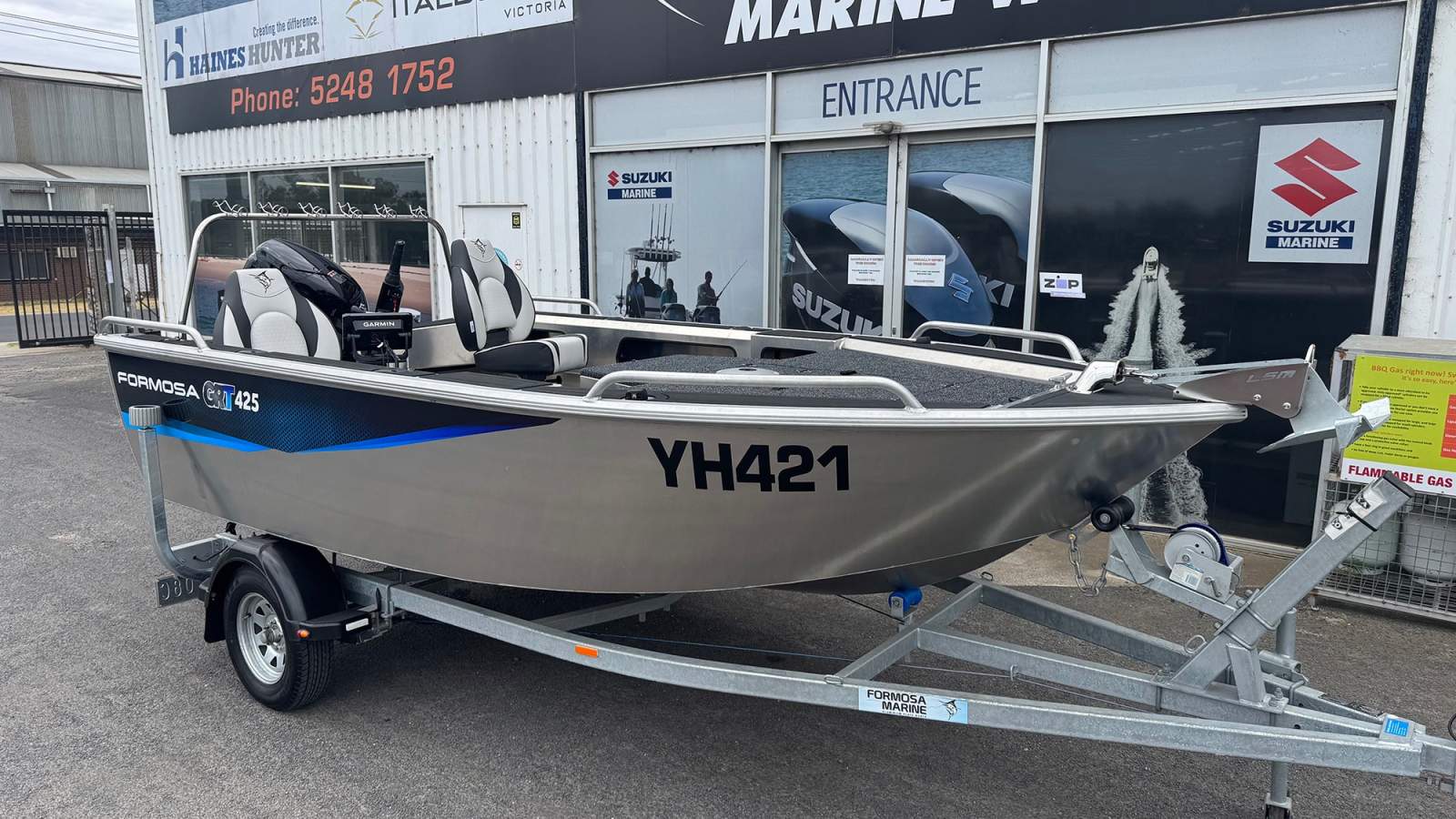 Formosa 425 GRT Tiller