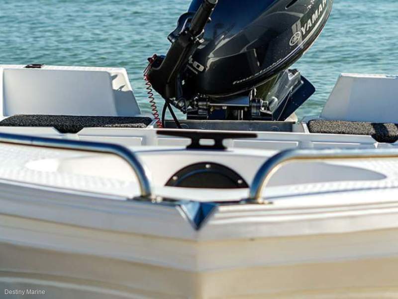 Polycraft 4.10 Challenger Centre Console