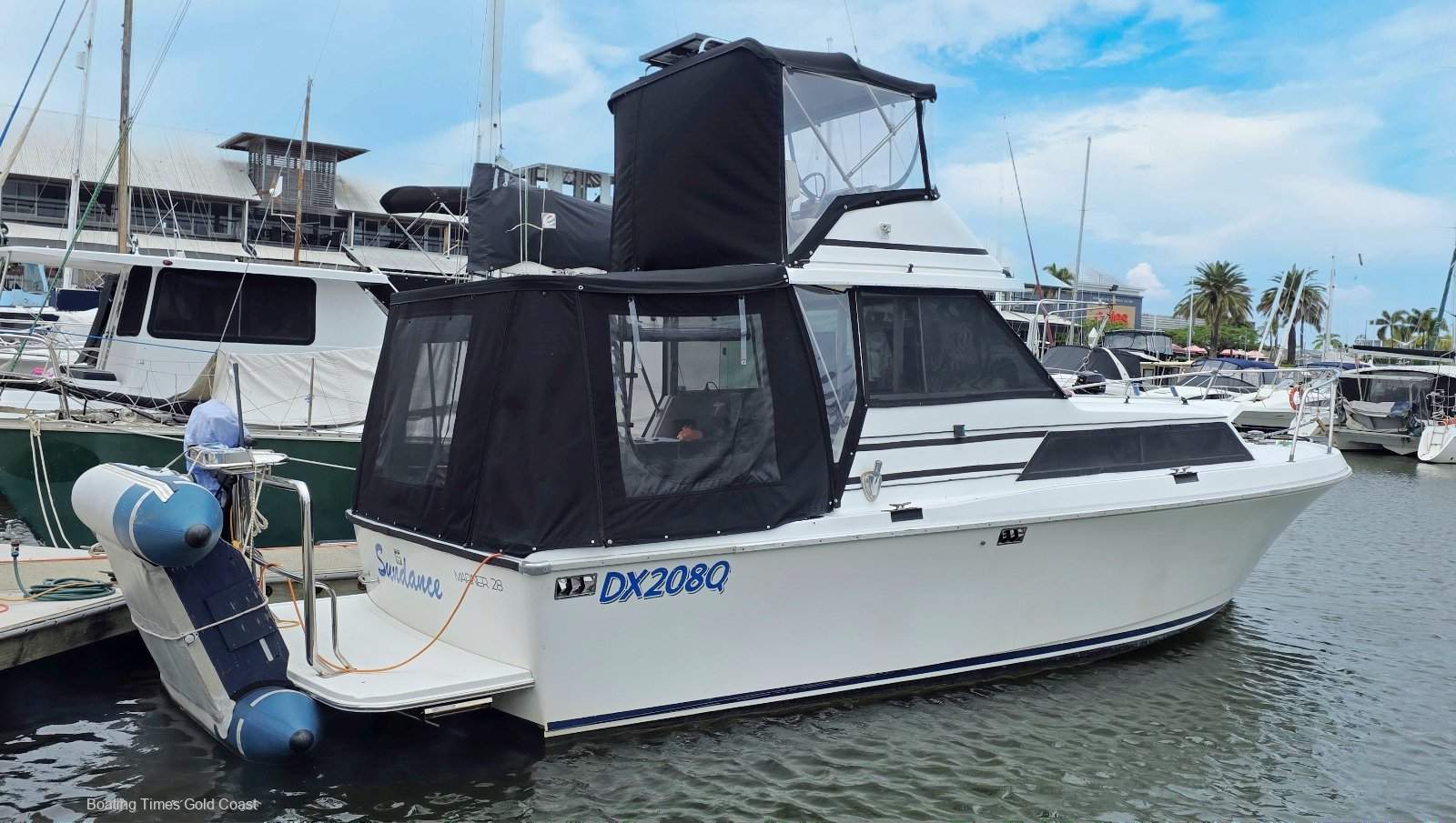 Mariner 28 Flybridge:Mariner 28 Flybridge