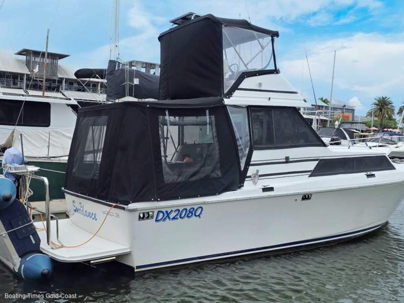 Mariner 28 Flybridge