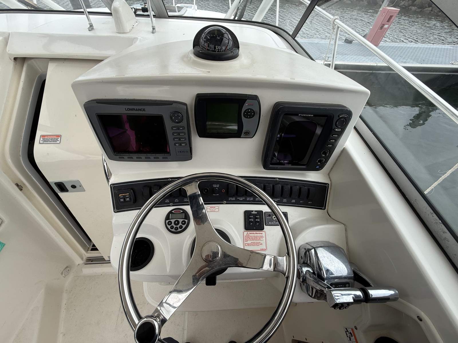 Boston Whaler 285 Conquest &ndash; Perfect Fishing / Family platform for Tasmania