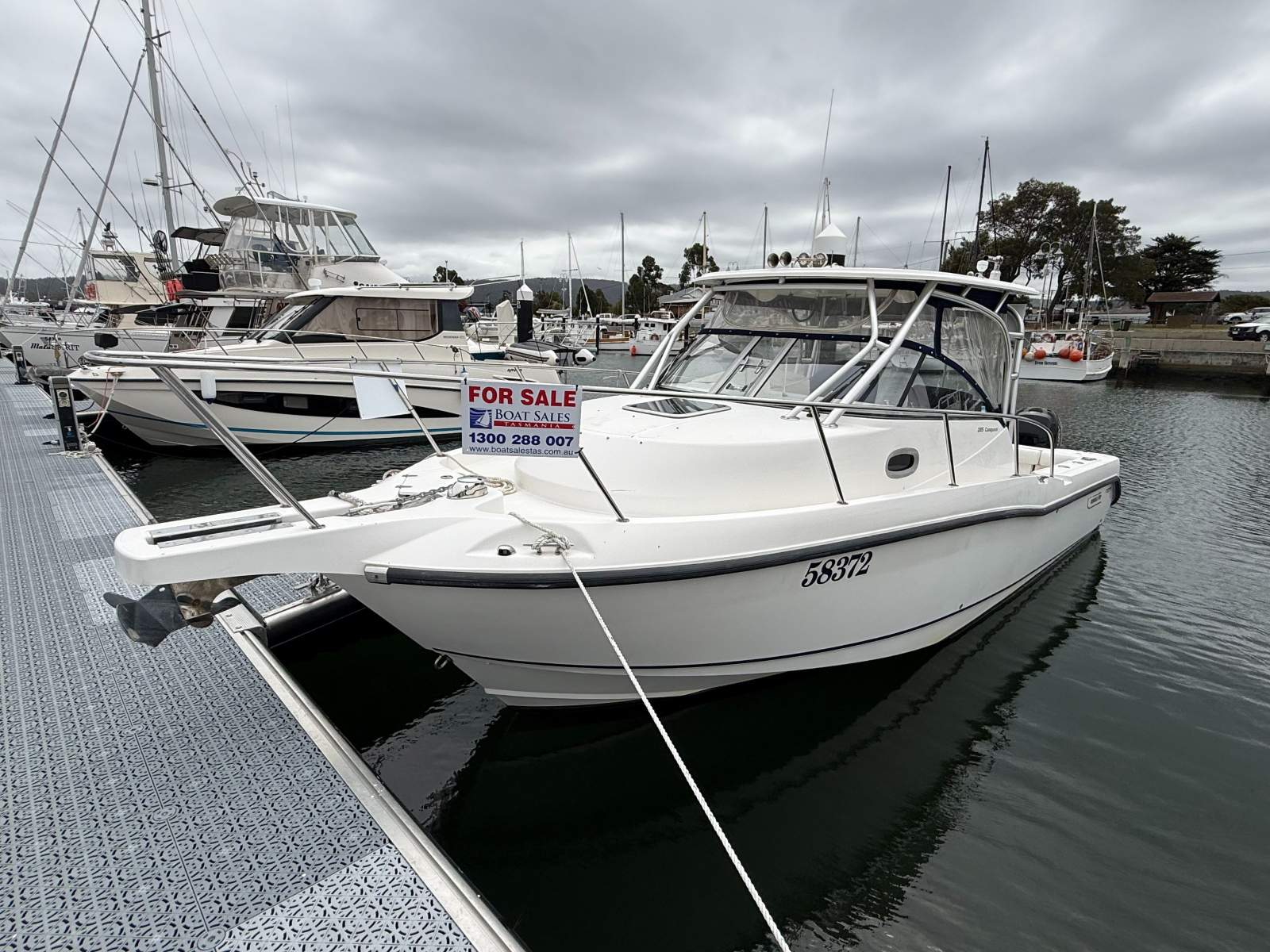 Boston Whaler 285 Conquest - Perfect Fishing / Family platform for Tasmania