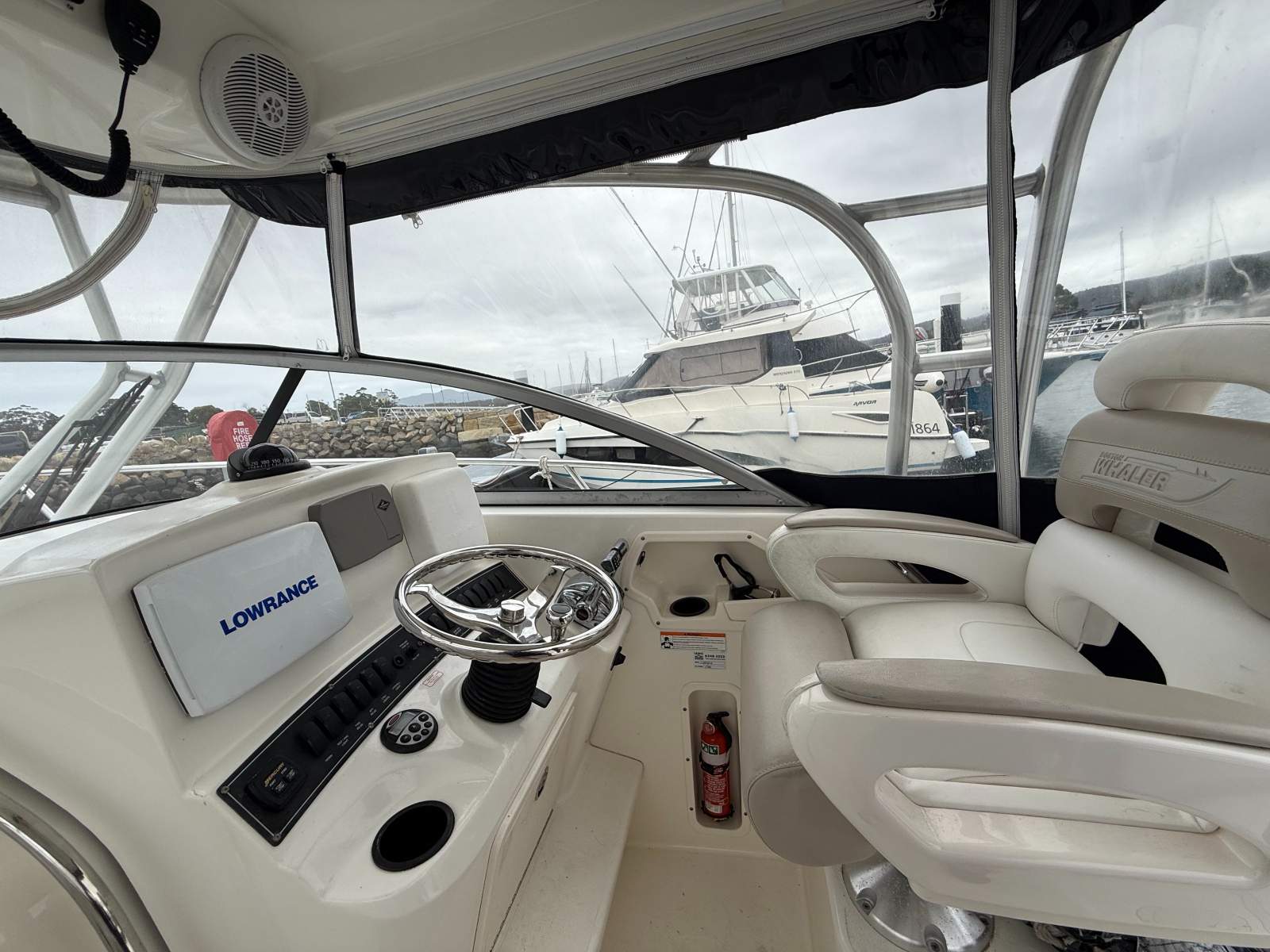 Boston Whaler 285 Conquest &ndash; Perfect Fishing / Family platform for Tasmania