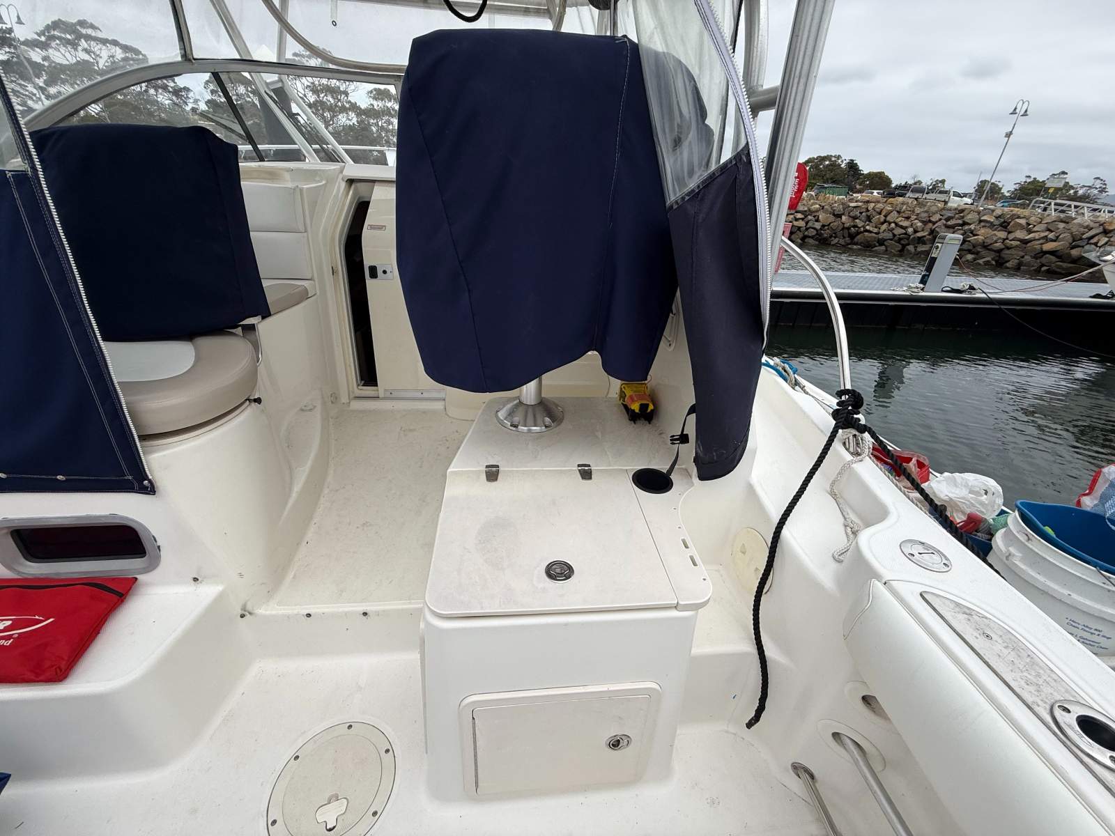 Boston Whaler 285 Conquest &ndash; Perfect Fishing / Family platform for Tasmania