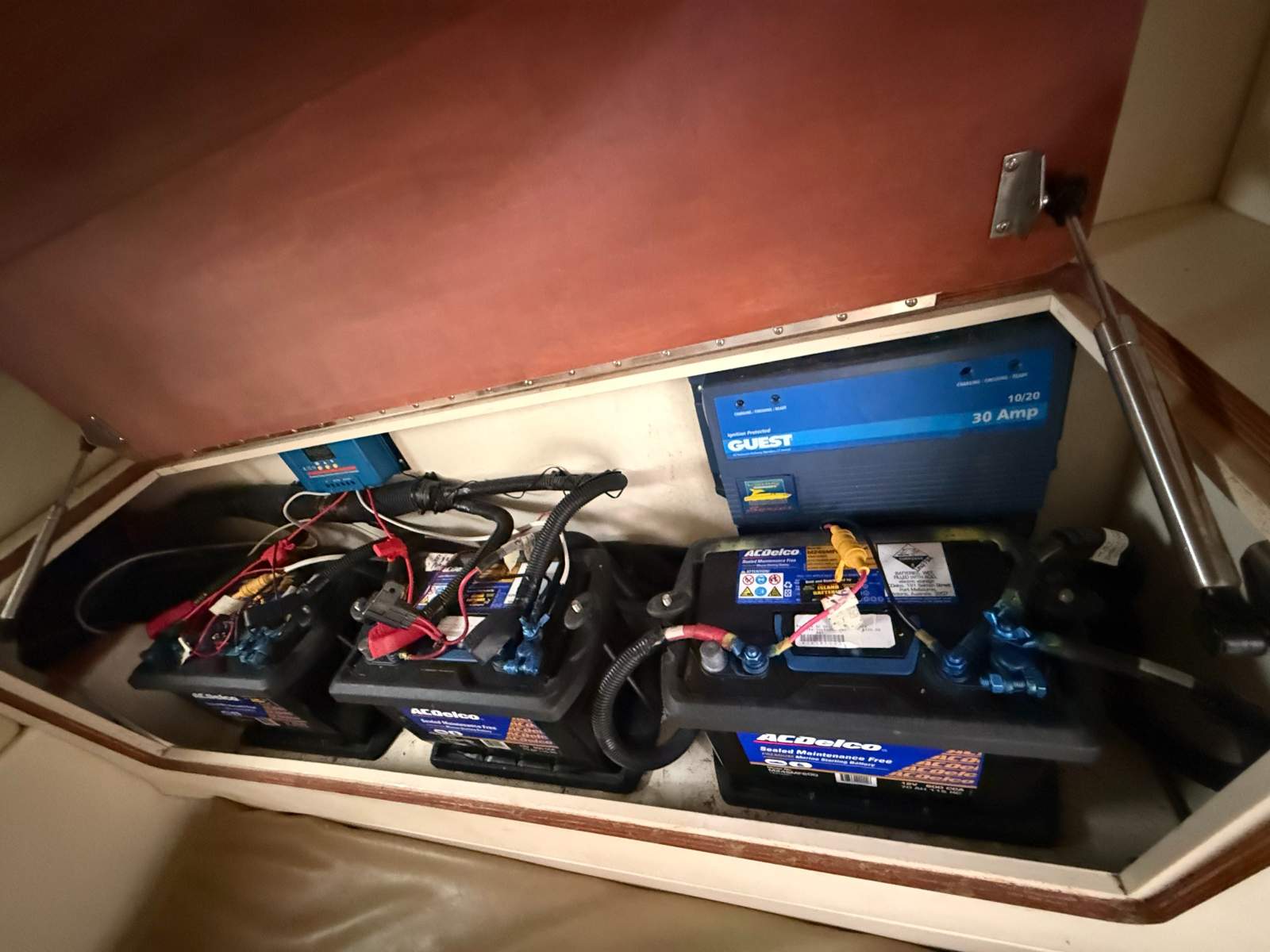 Boston Whaler 285 Conquest &ndash; Perfect Fishing / Family platform for Tasmania