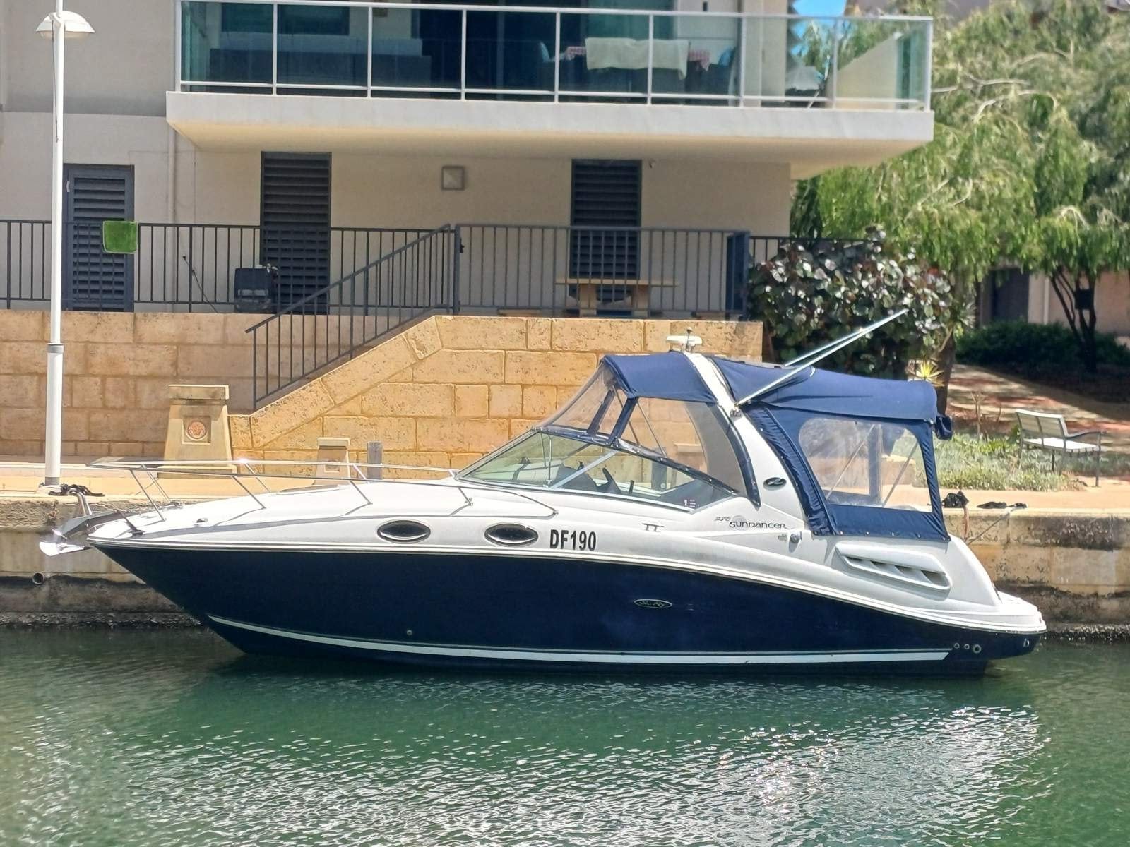 Sea Ray 275 Sundancer 2006