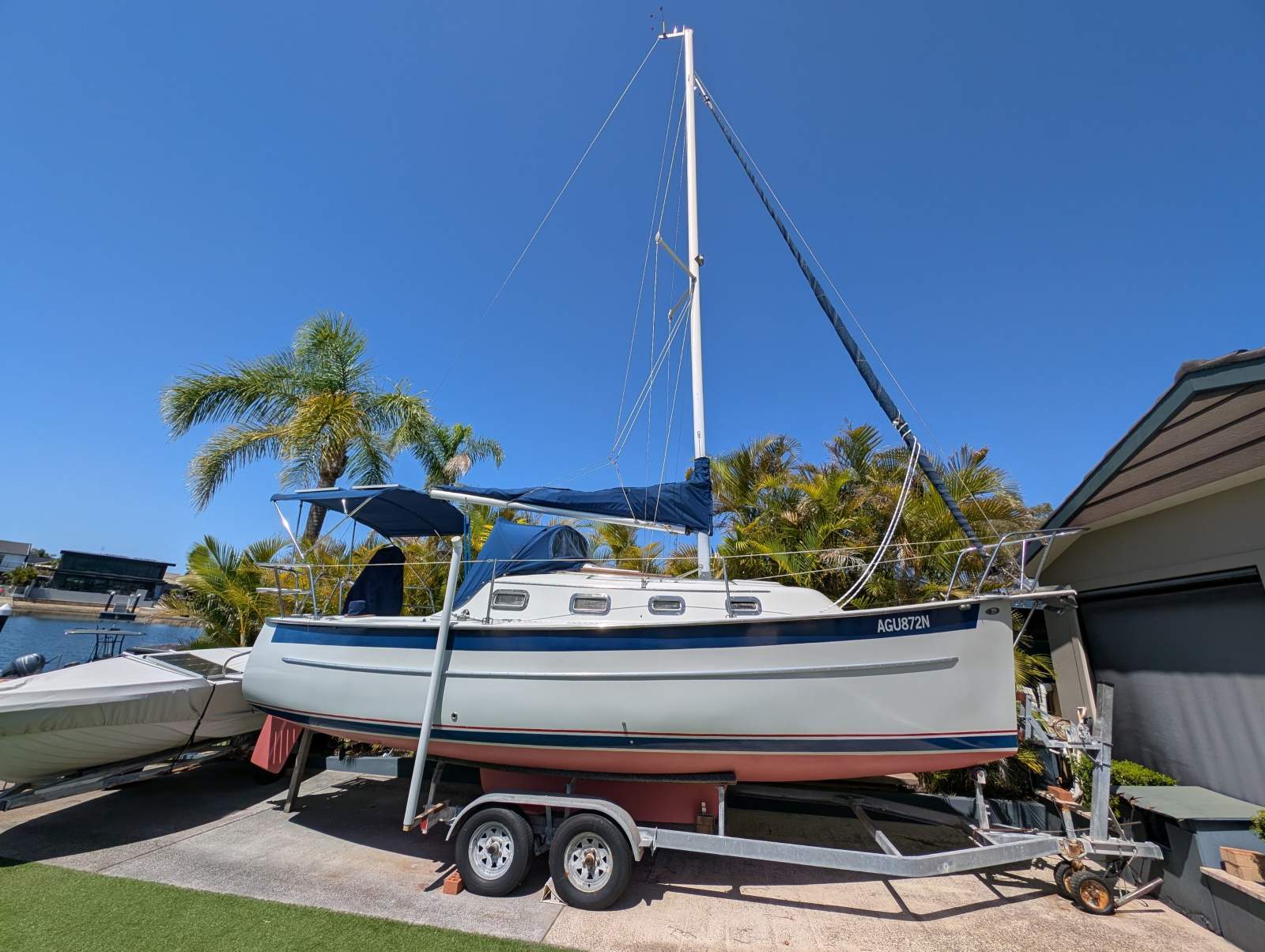 2000 Hake Yachts Seaward 25