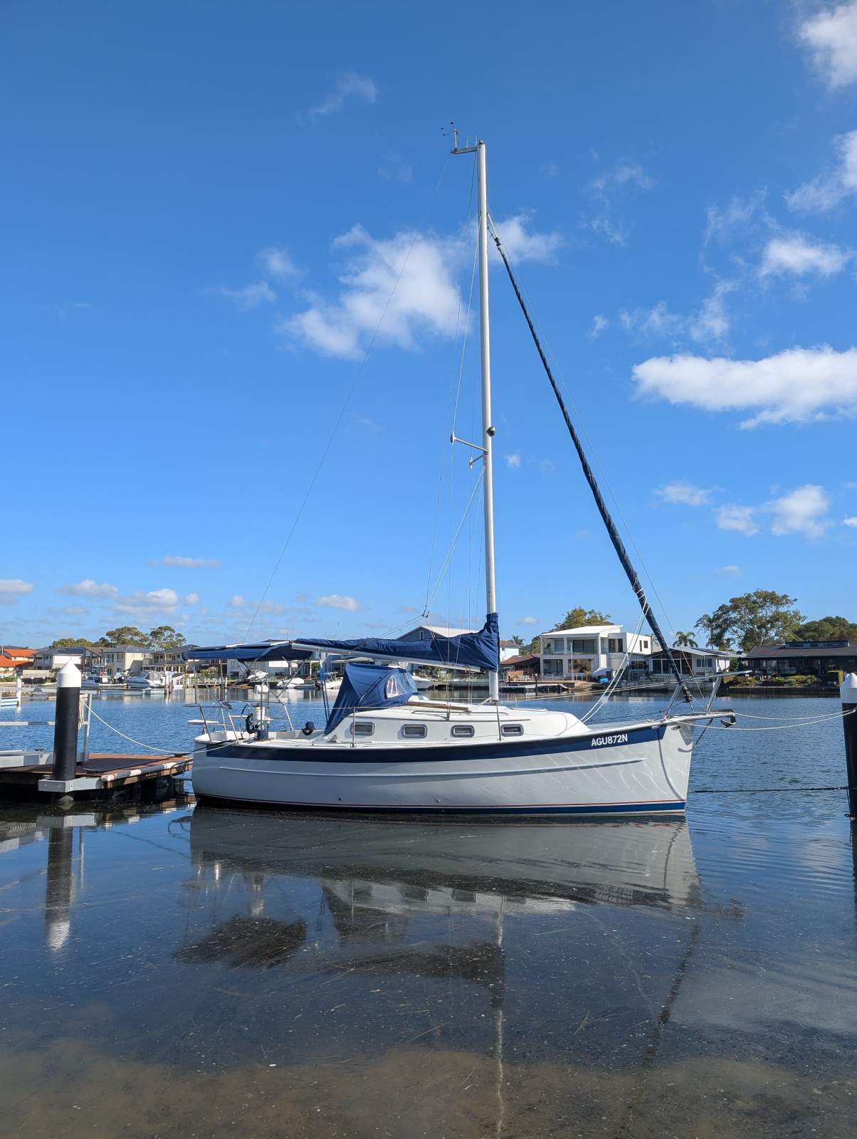 2000 Hake Yachts Seaward 25