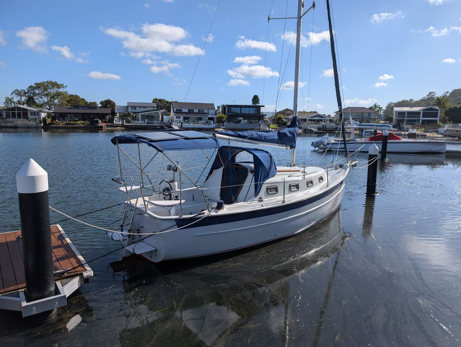 2000 Hake Yachts Seaward 25