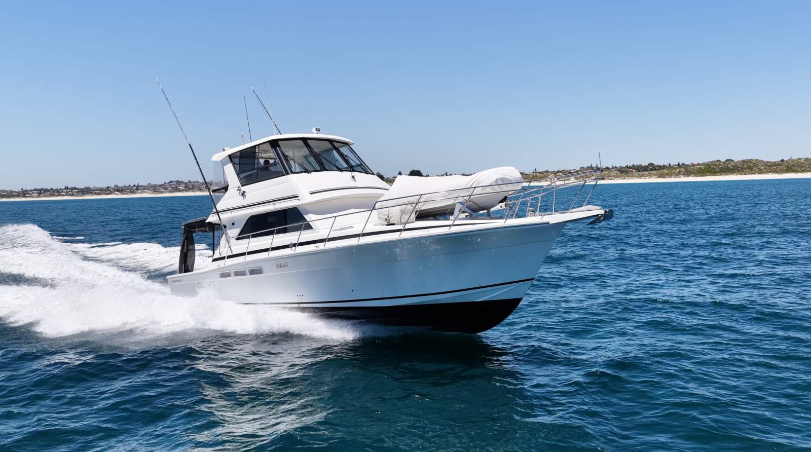 Caribbean 47 Flybridge Cruiser