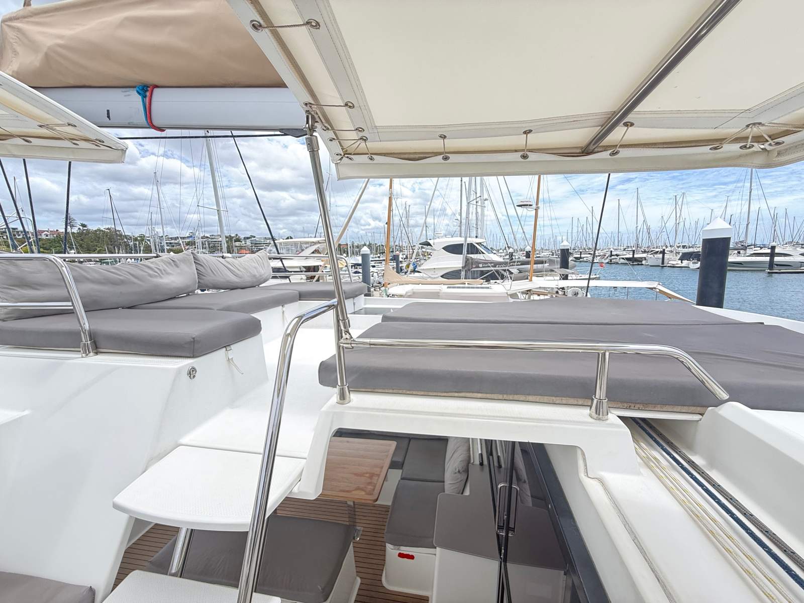 Fountaine Pajot Saona 47