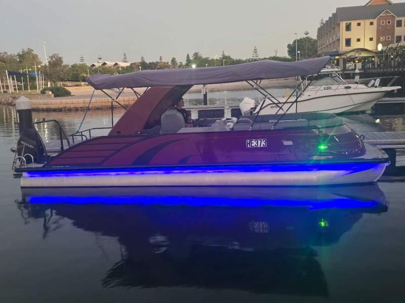 Kinocean Sports Pontoon 27ft