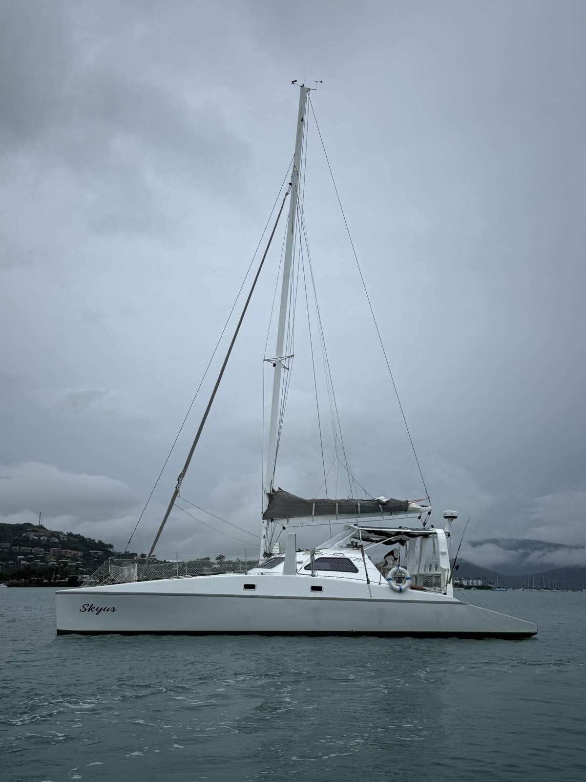 Crowther 42 Bell composites -offshore 42