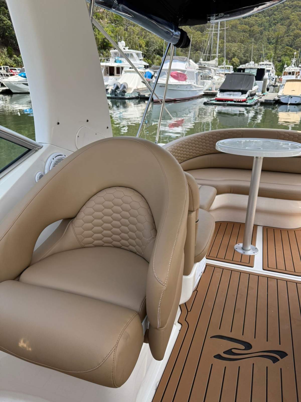 Sea Ray 275 Sundancer