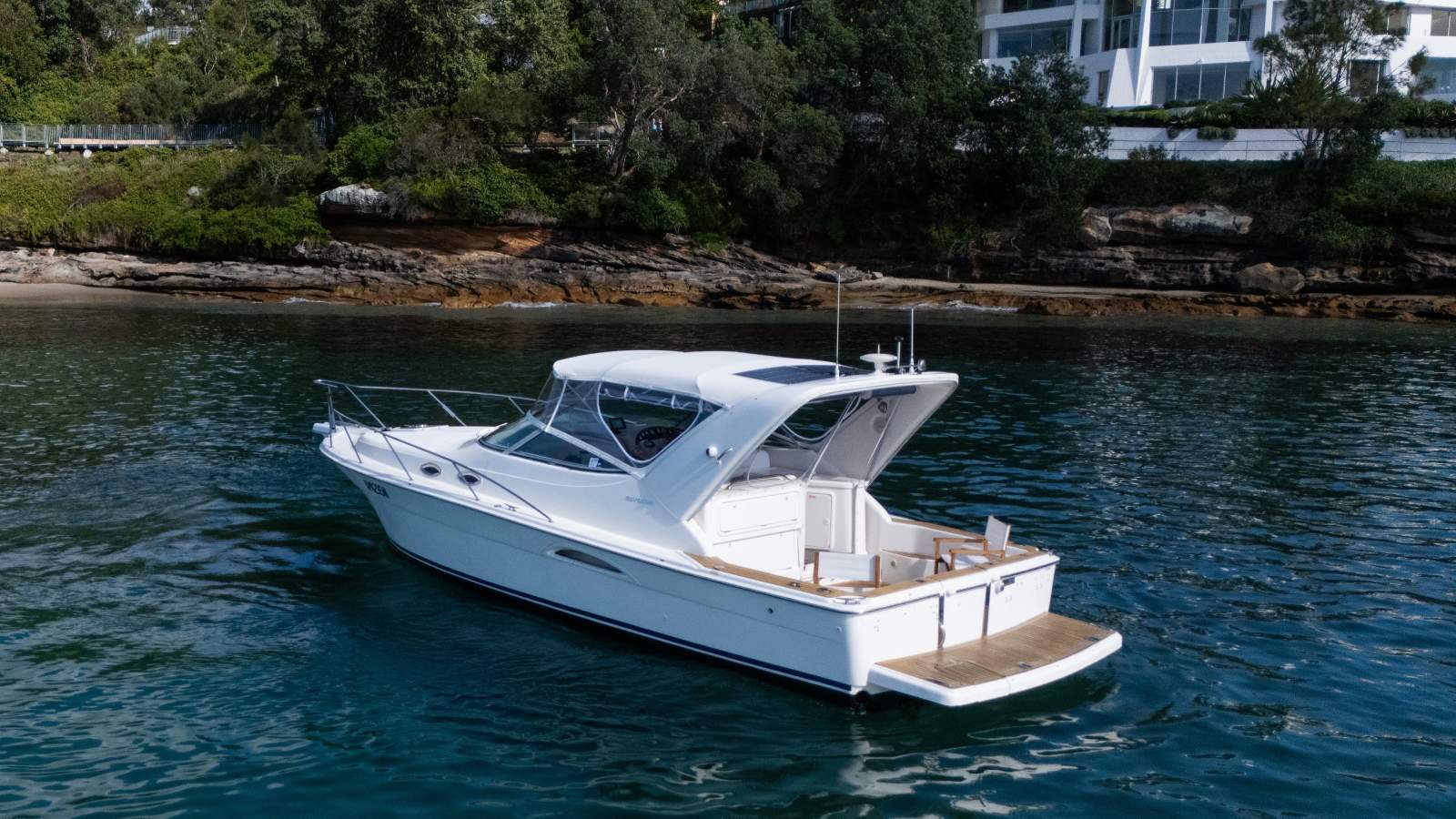 Riviera 3000 Offshore