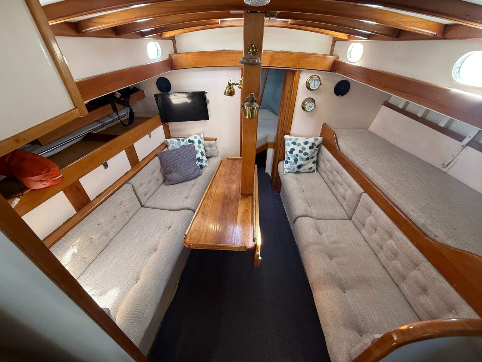 Max Creese 38 Motor Sailer ISLANDER II