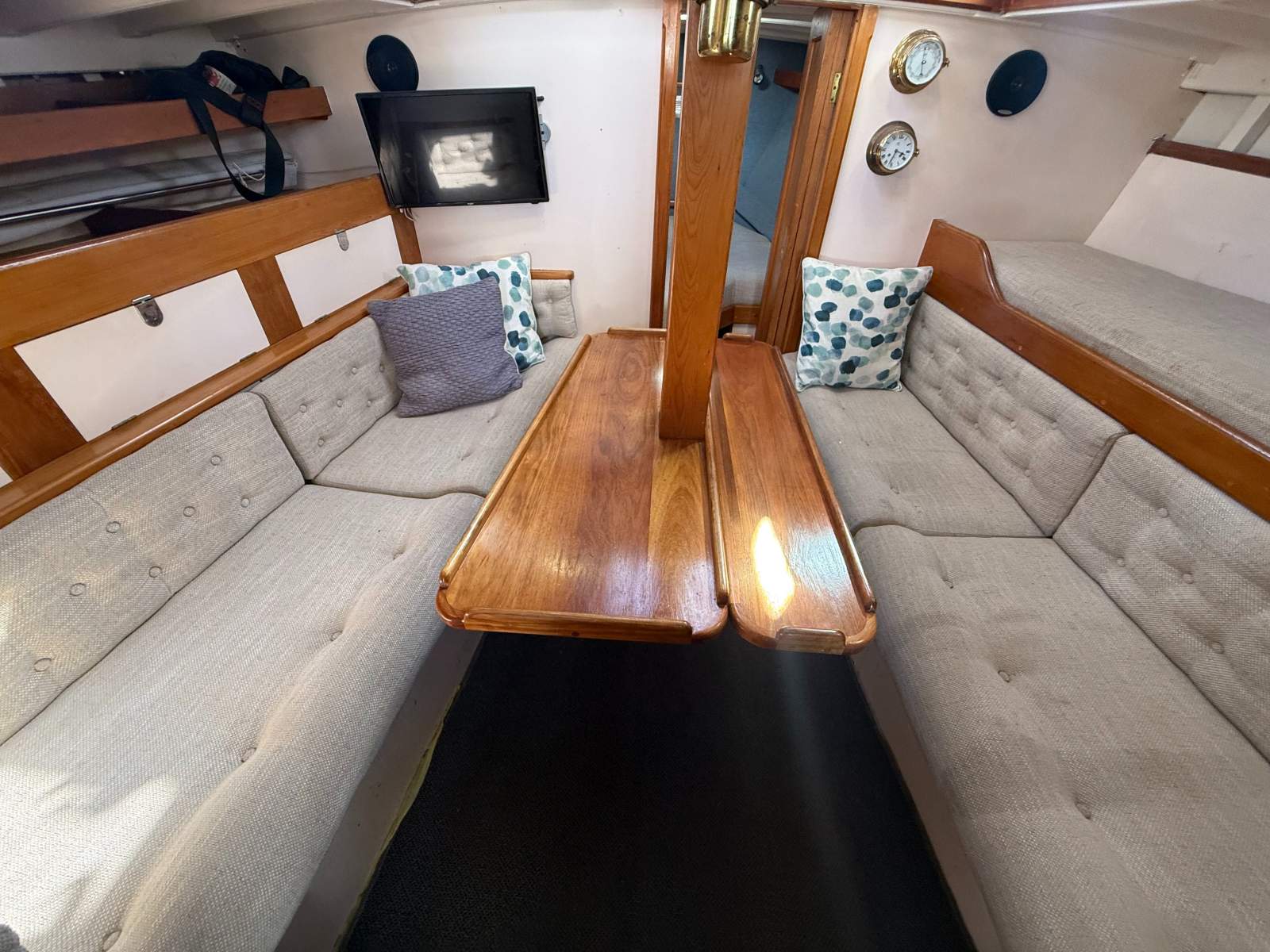 Max Creese 38 Motor Sailer ISLANDER II