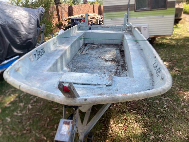 Tri Hull Fiberglass Delivery Aust wide (Sydney NSW)