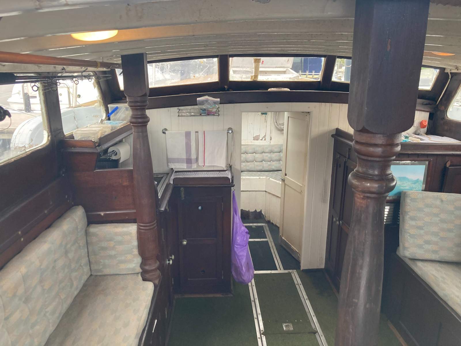 Classic 32 ft Game Family Cruiser Diesels Sydney