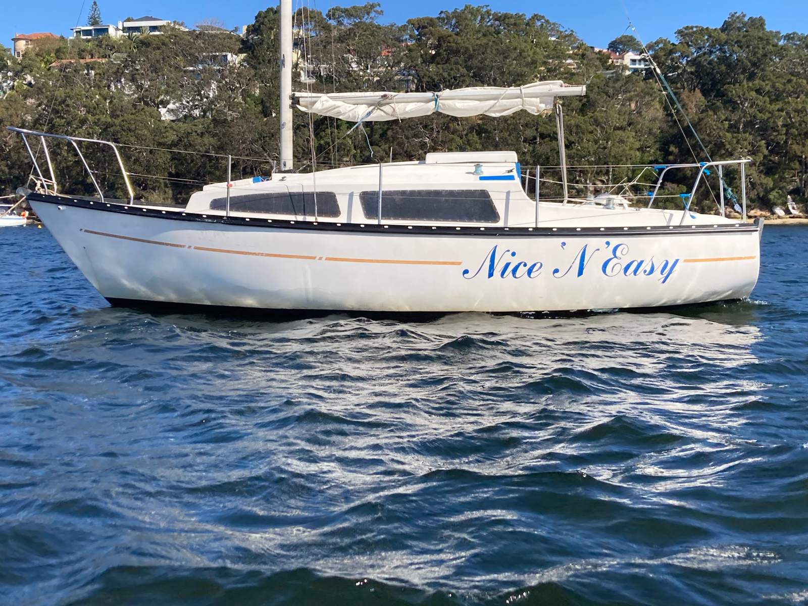 Pacific 747 Shoal Draft Trailer Sailer Yacht (Sydney Harbour)