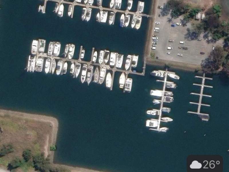 11m berth for rental