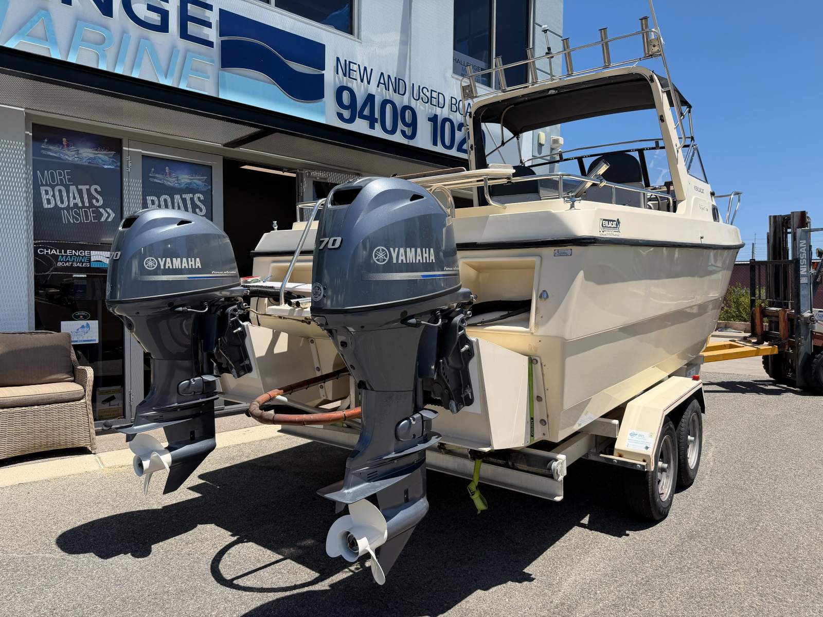 Kevlacat Pro Sport 520 with Twin 2021 Yamaha 70HP 4 Strokes