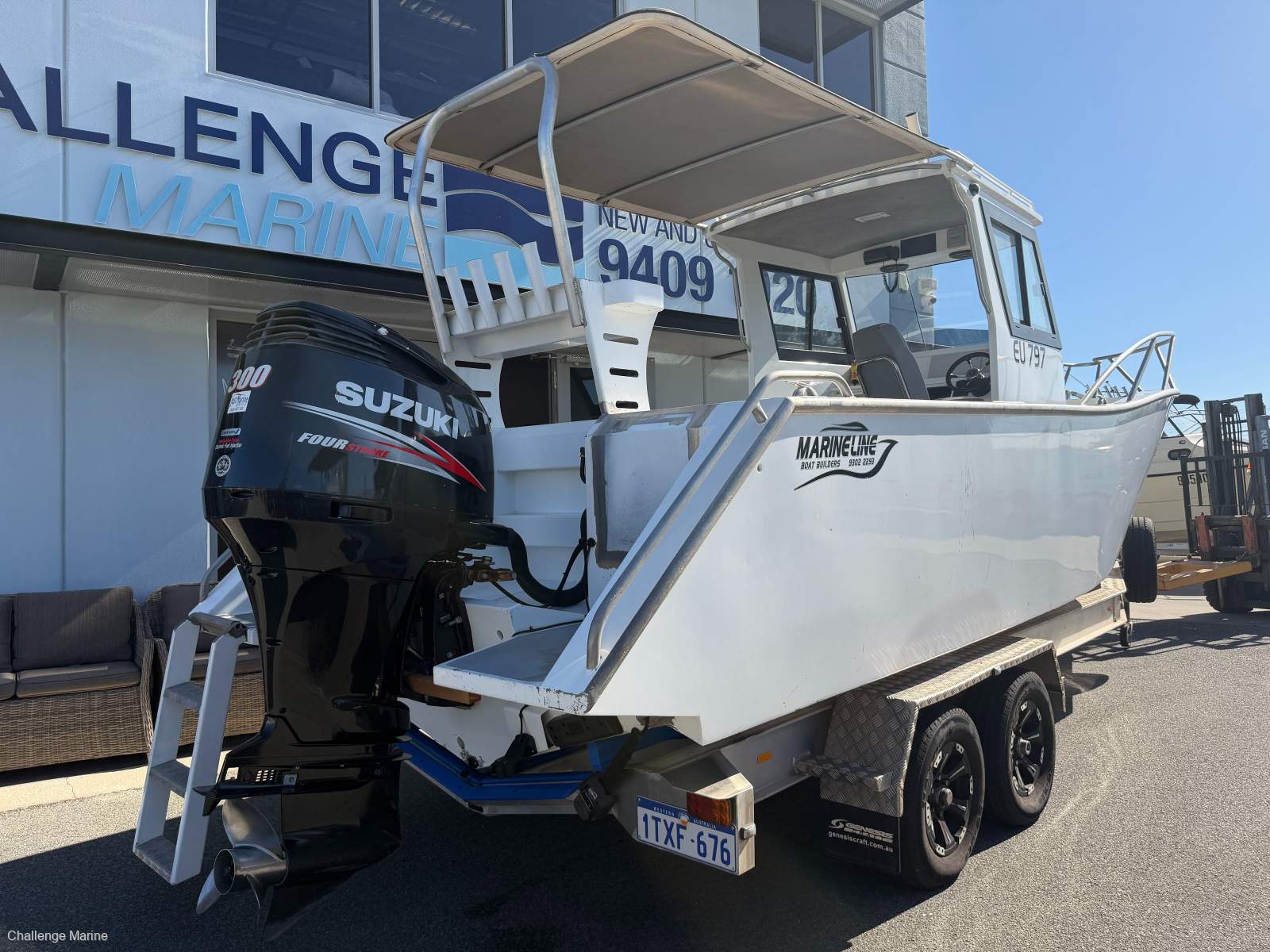 Marineline 750 Hardtop Walk Around - Suzuki 300 HP 830 Hours