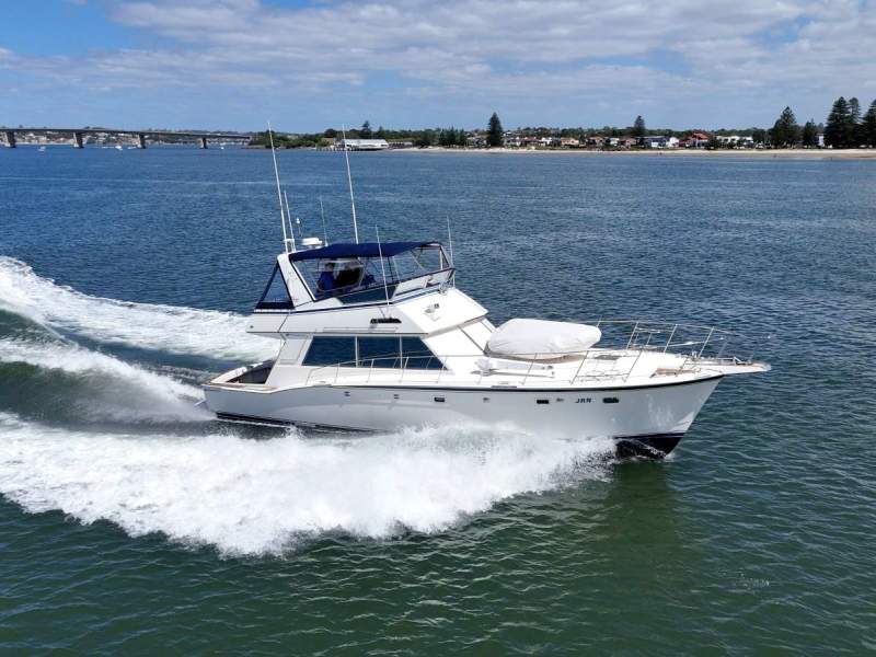Hatteras 52 Convertible