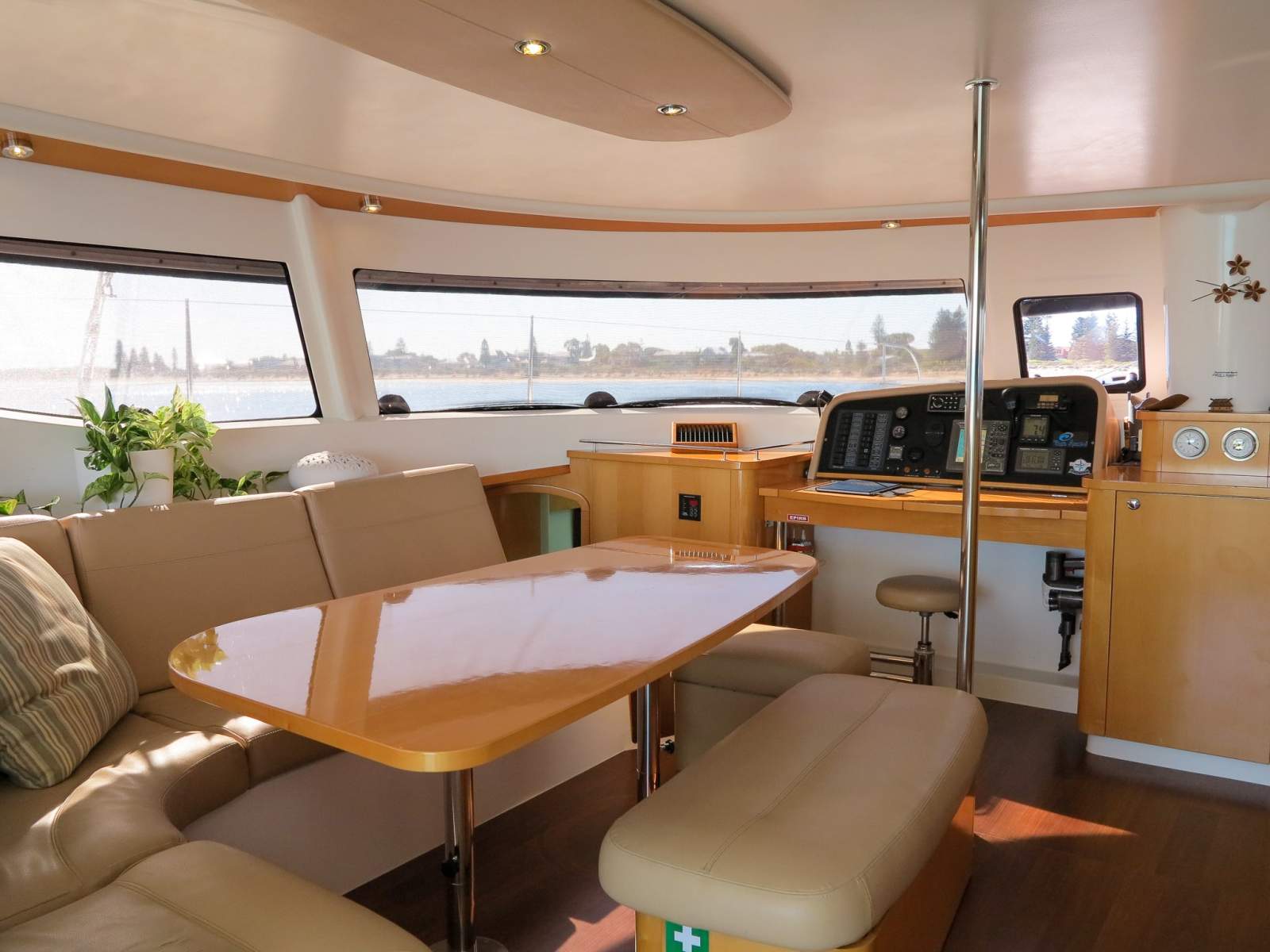 Fountaine Pajot Salina 48