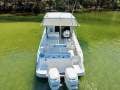 Robalo R305