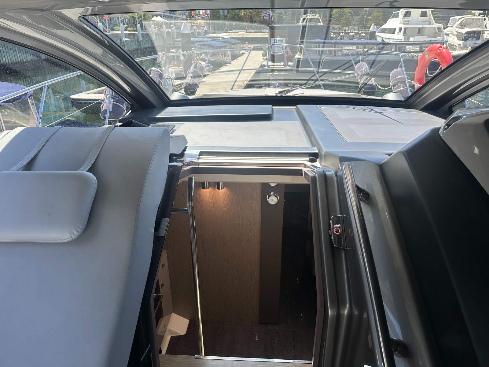 MILANO Cranchi M 44 HT Boat Brokers of Tasmania