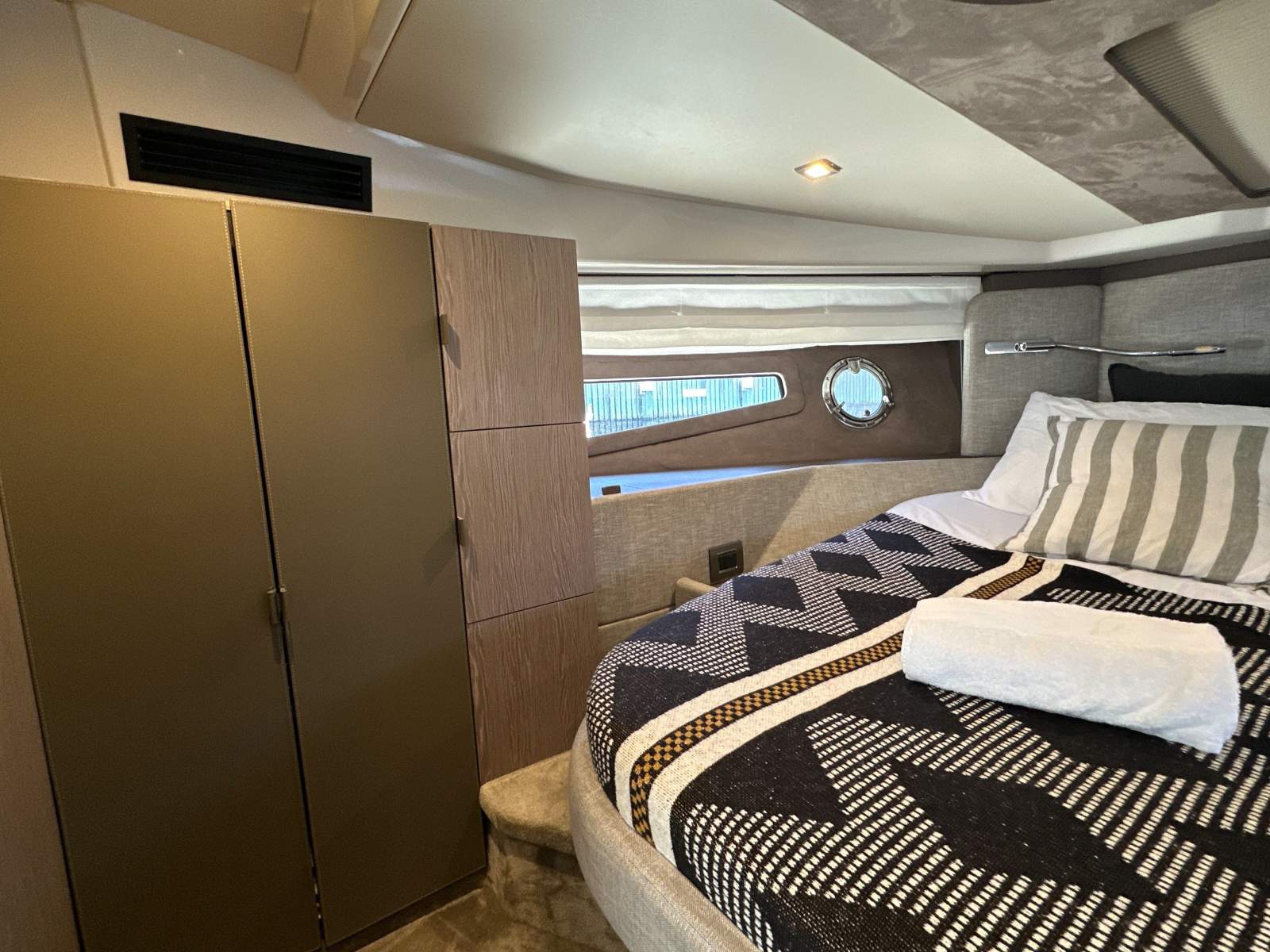 MILANO Cranchi M 44 HT Boat Brokers of Tasmania