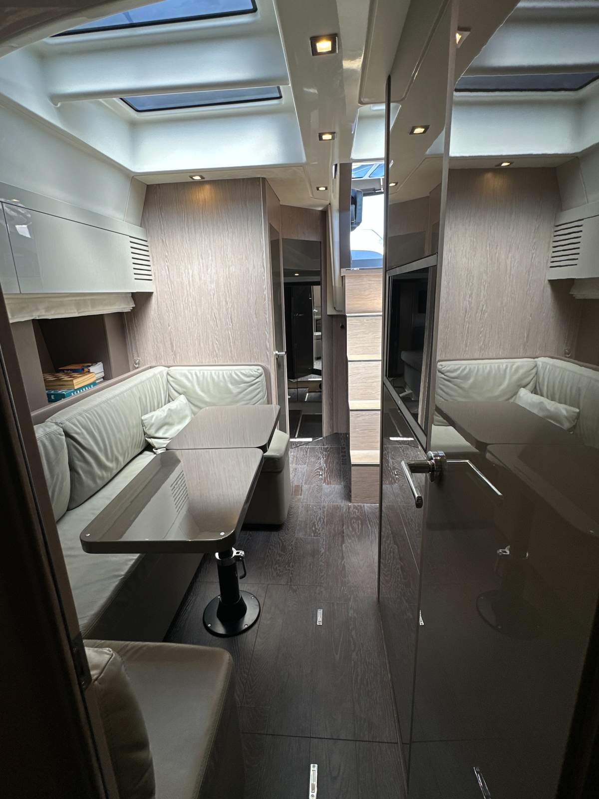 MILANO Cranchi M 44 HT Boat Brokers of Tasmania