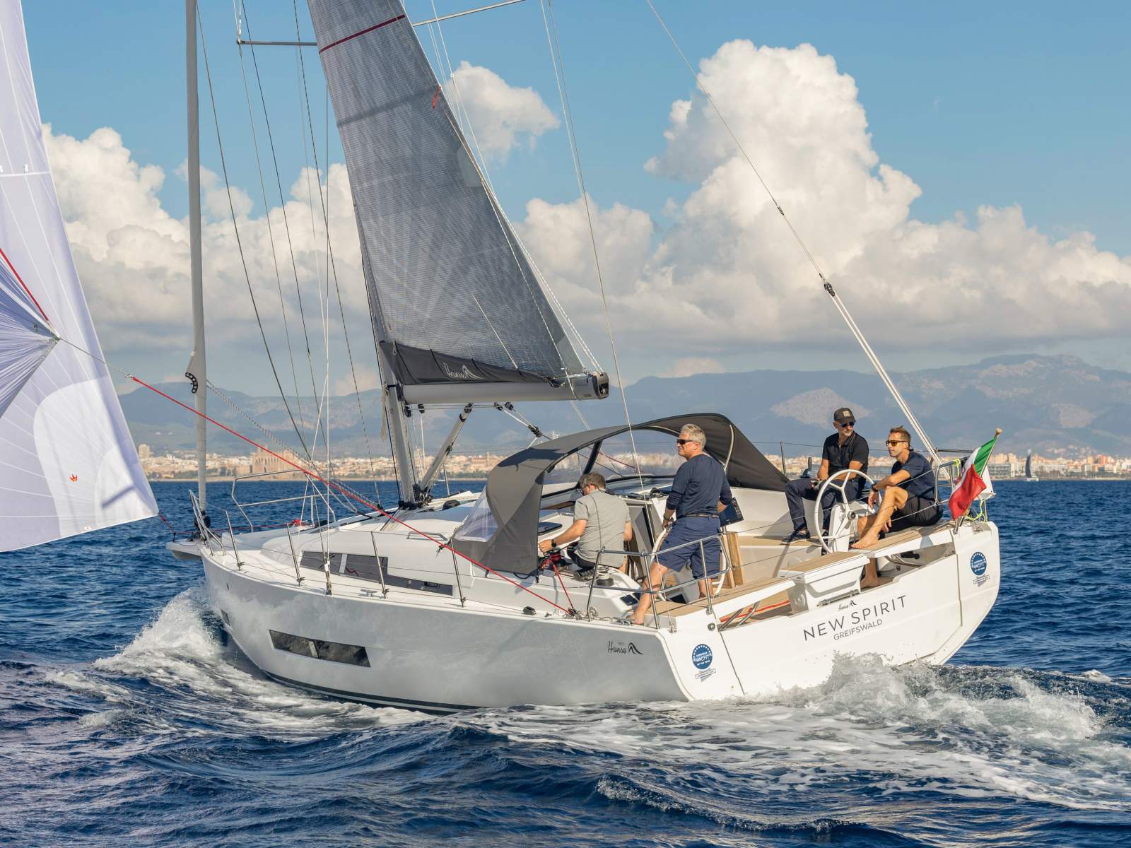 Hanse 360 : AVAILABLE TO ORDER
