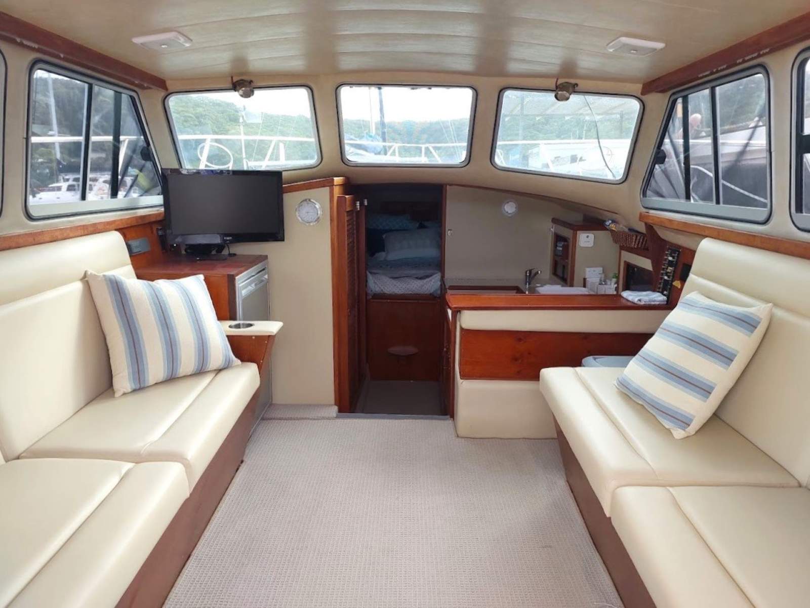 Randell 34 Flybridge
