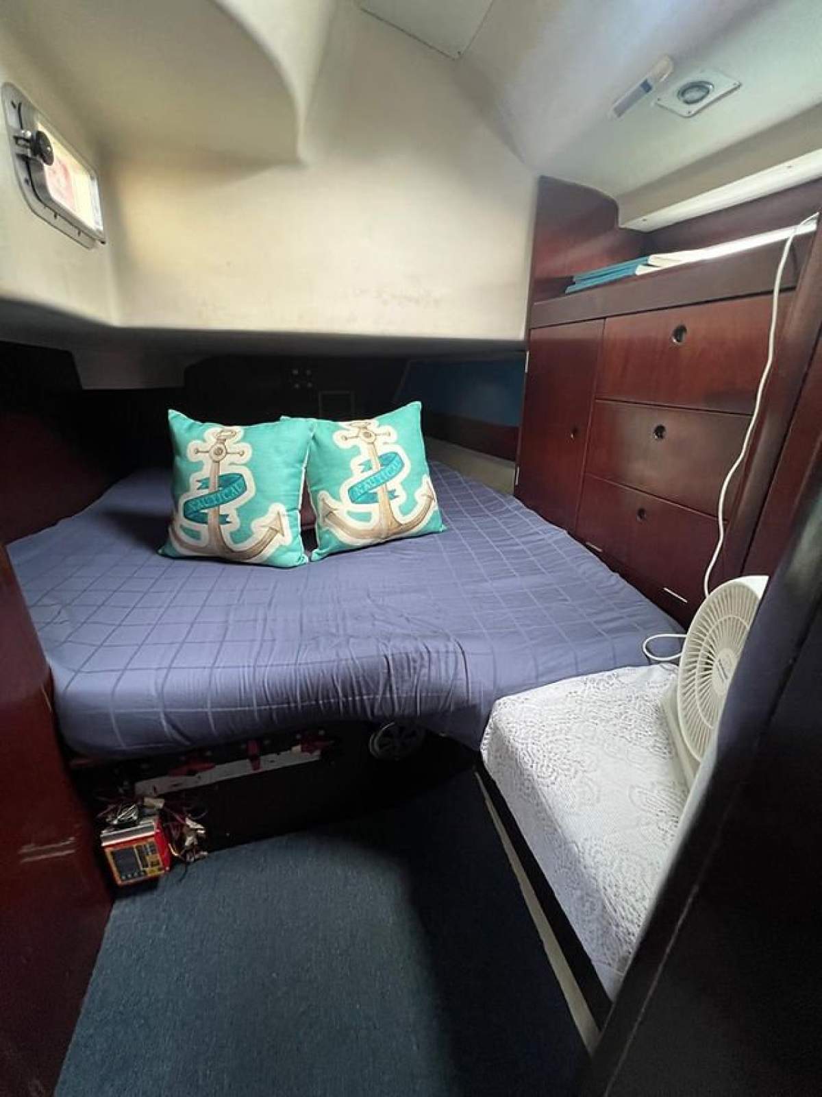 Beneteau First 45f5 Racer Cruiser, Luxury yacht