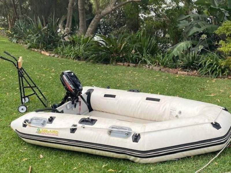 Island Inflatables 2.4m Soft floor Inflatable dinghy