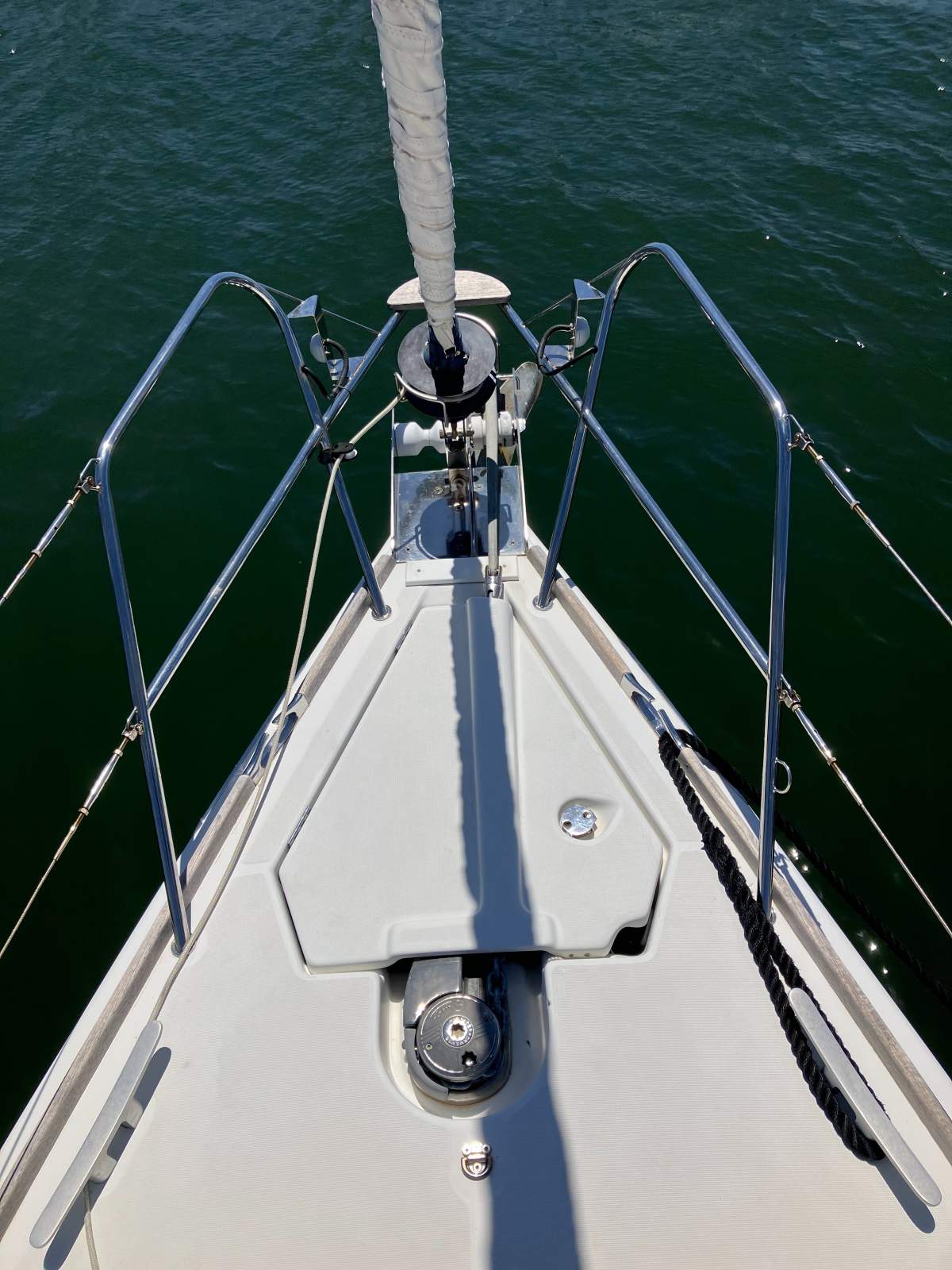 Jeanneau Sun Odyssey 42DS Deluxe Owners version. Immaculate. Recent upgrades