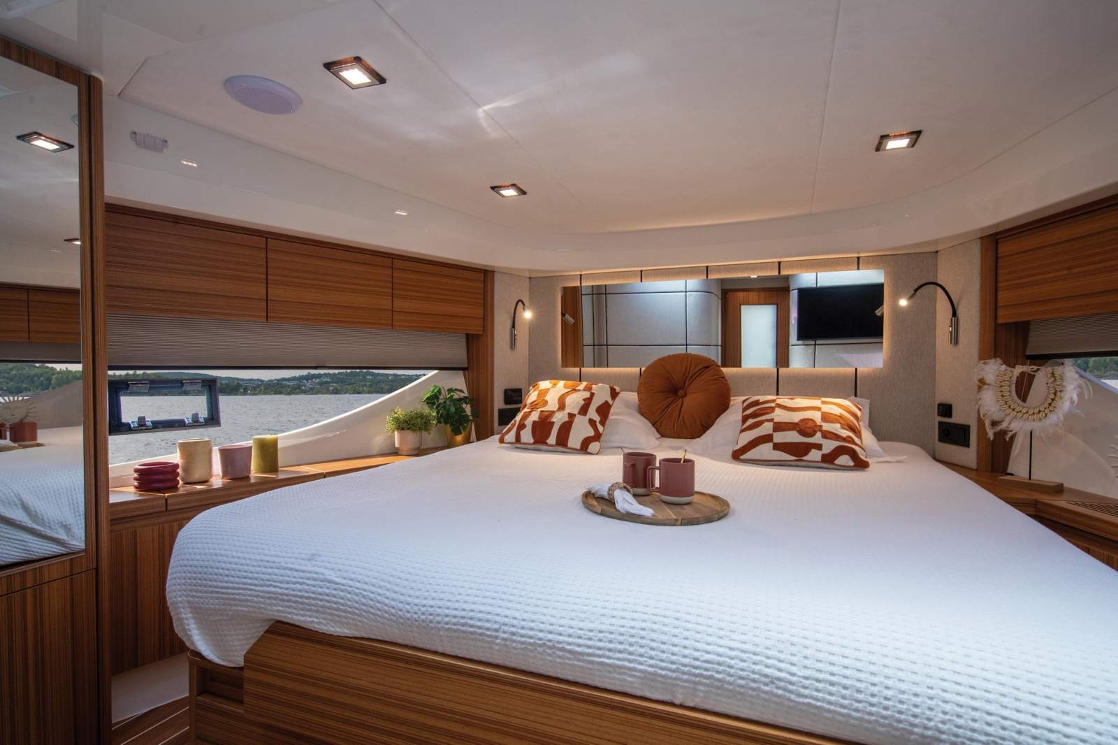 Marex 440 Scandinavia interior view 1