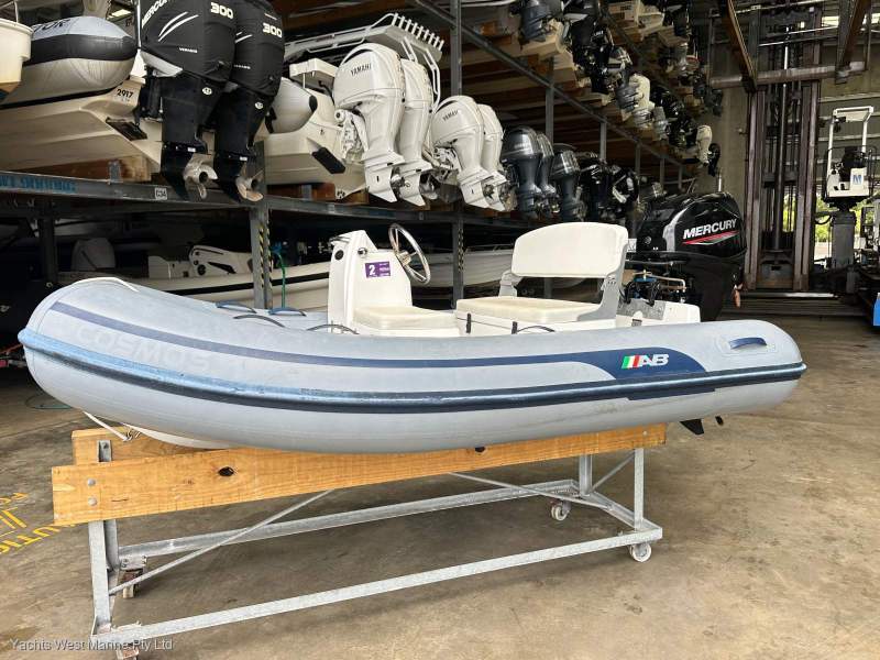 AB Inflatables Mares 10