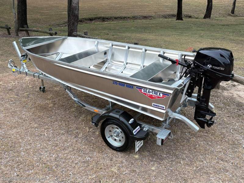 Sea-Trex 370 Roof Rider + Tohatsu 20hp Four Stroke - Drive Away Package